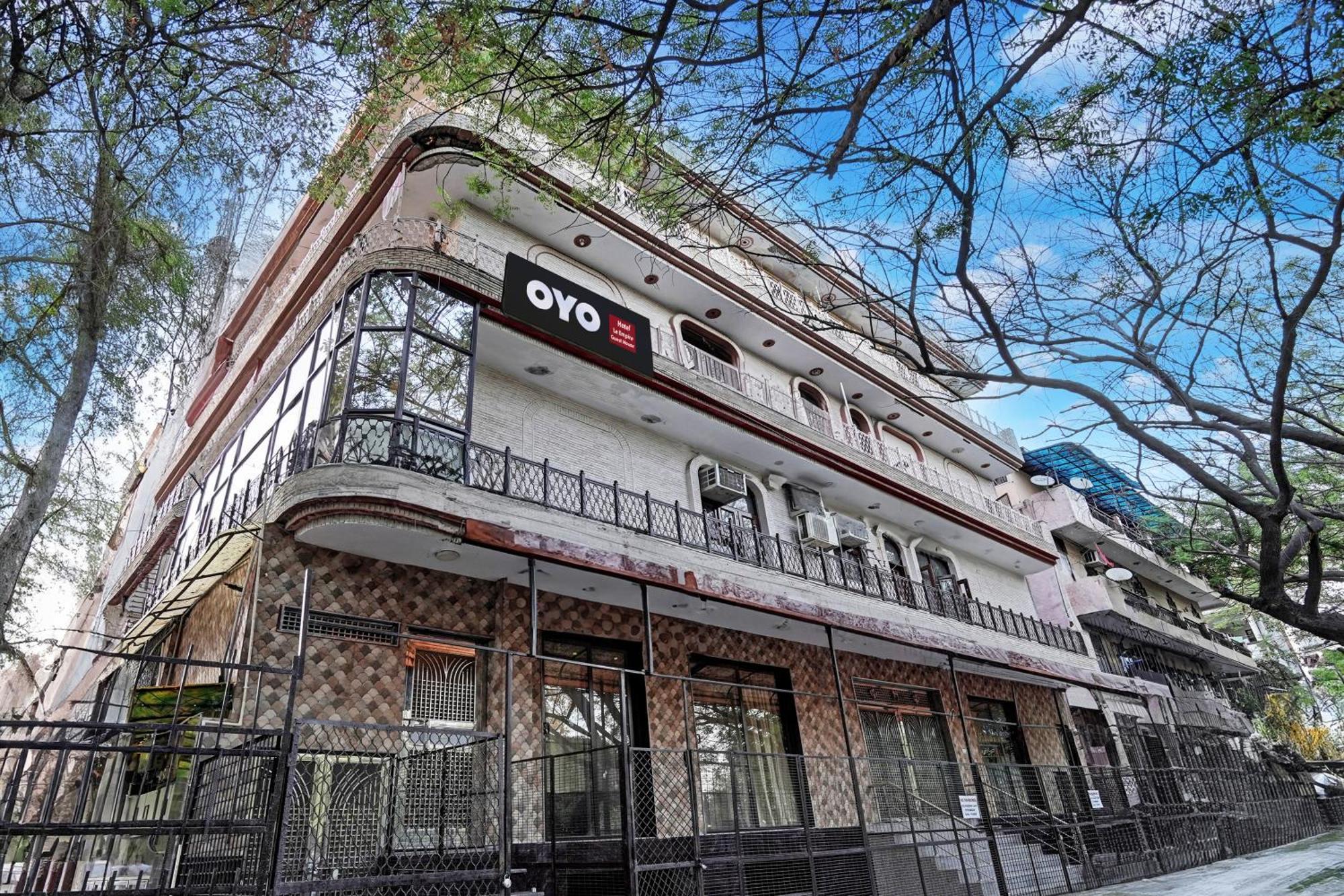 Hotel O Le Empire Stay House Нью-Дели Экстерьер фото